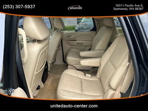 Used 2007 Cadillac Escalade AWD w/ Information Package image 9