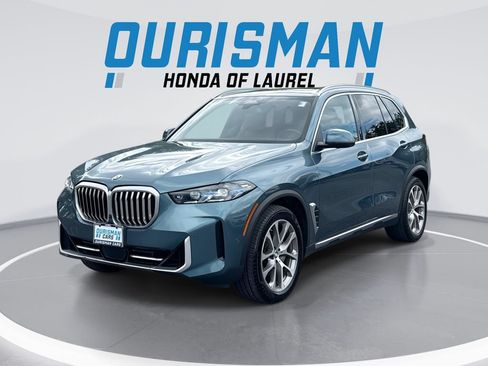 Used 2024 BMW X5 xDrive40i w/ Premium Package AWD/4WD image 1