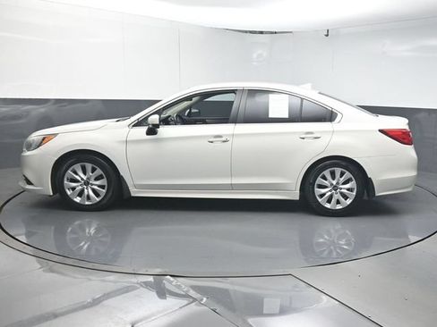 Used 2016 Subaru Legacy 2.5i Premium w/ Popular Package #1 AWD/4WD image 5