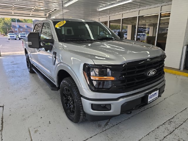 Used 2025 Ford F150 XLT w/ Equipment Group 302A MID AWD/4WD image 7