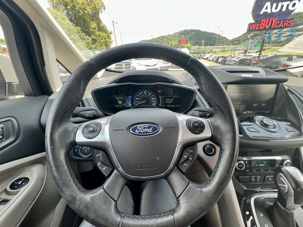 Used 2015 Ford C-MAX Energi SEL w/ Equipment Group 302A FWD image 20