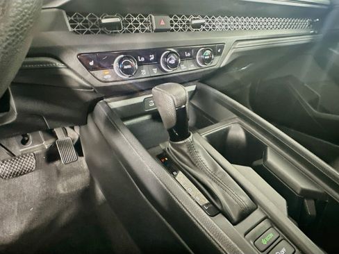 Used 2023 Honda Accord EX image 23