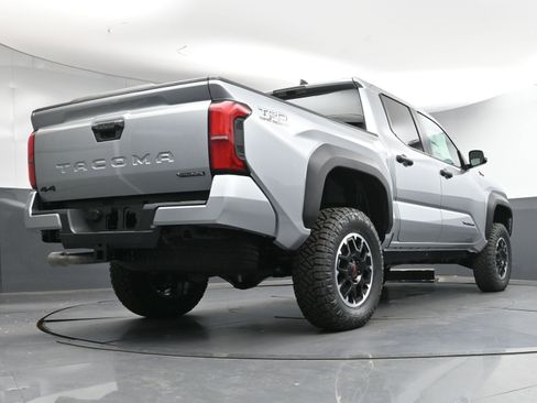 New 2025 Toyota Tacoma TRD Off-Road image 22
