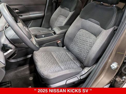 Certified 2025 Nissan Kicks SV w/ SV Premium Package AWD/4WD image 14