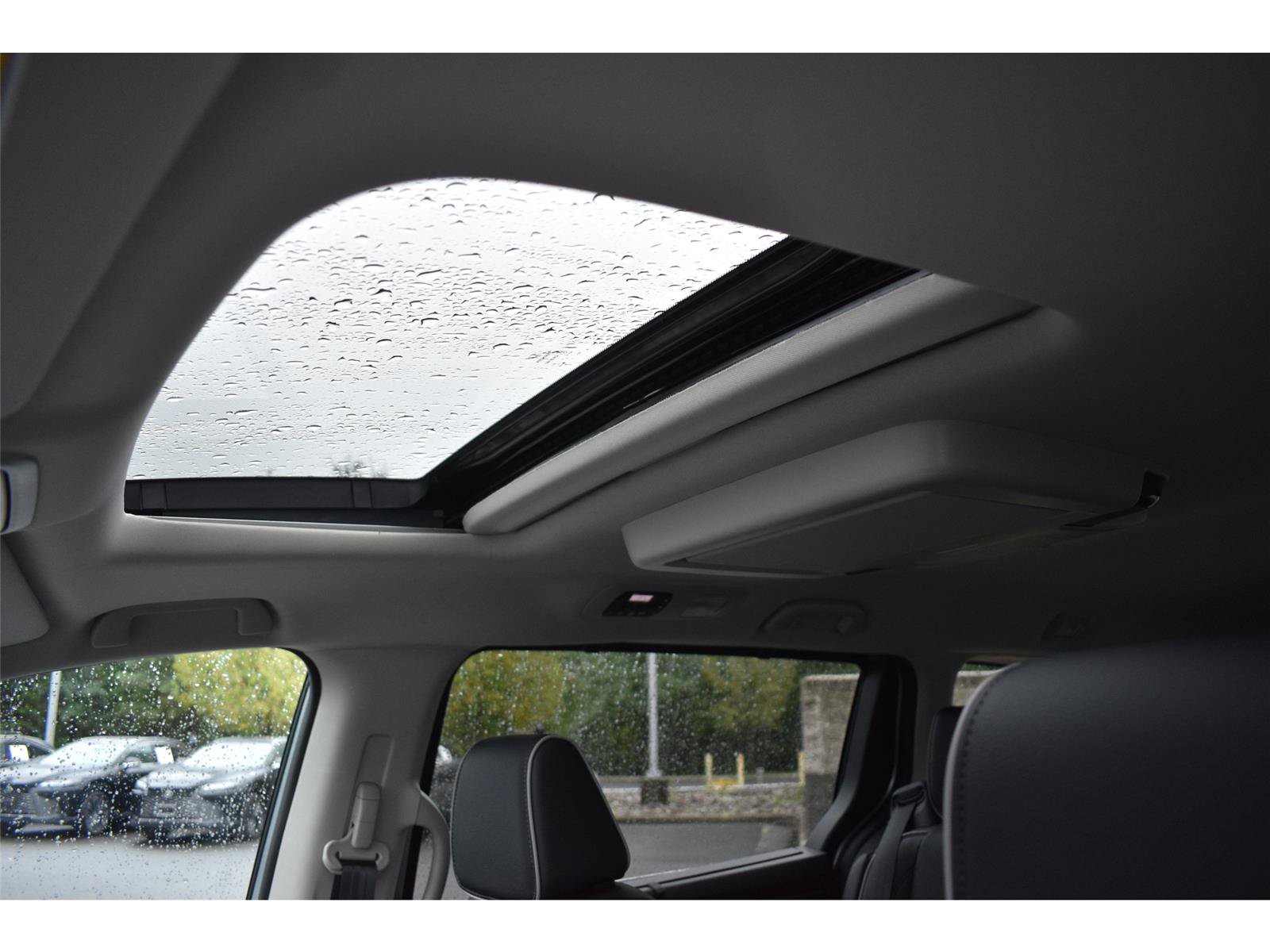 New 2027 Honda Odyssey Touring image 21