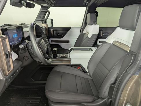 Used 2025 GMC Hummer EV 3X AWD/4WD image 11