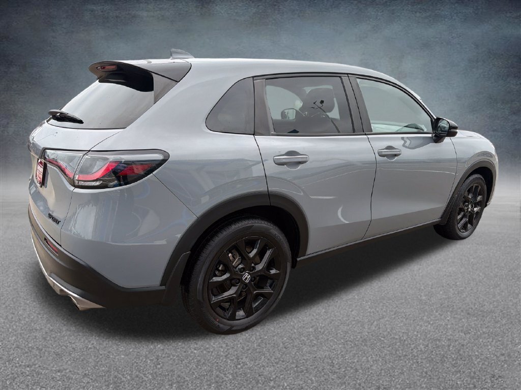 Used 2024 Honda HR-V Sport image 5
