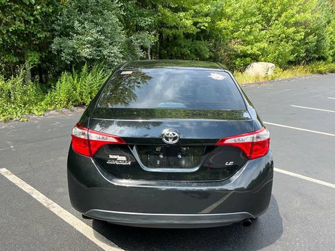 Used 2015 Toyota Corolla LE FWD image 30
