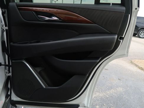 Used 2018 Cadillac Escalade Premium Luxury image 51