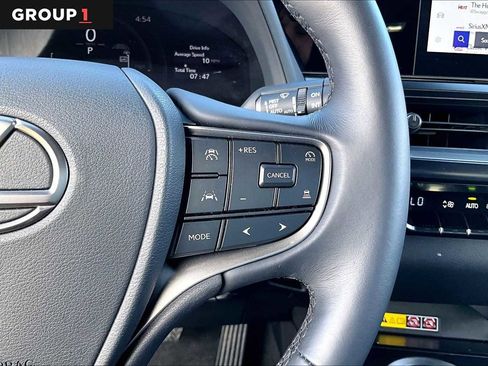 Certified 2025 Lexus UX 300h FWD w/ Accessory Package (Z1) image 22