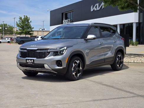 New 2026 Kia Seltos S FWD image 2