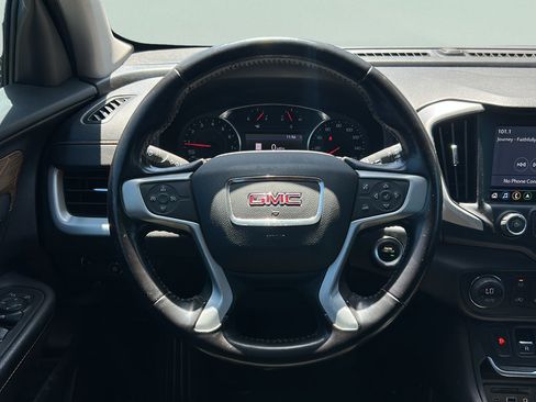 Used 2019 GMC Terrain SLE w/ Driver Convenience Package FWD image 18