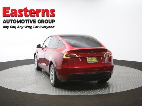 Used 2021 Tesla Model Y Long Range AWD/4WD image 32