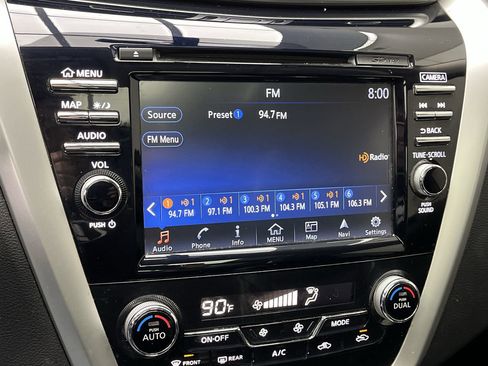 Used 2018 Nissan Murano SL w/ Moonroof Package image 18