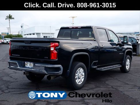Used 2022 Chevrolet Silverado 2500 LTZ w/ LTZ Convenience Package AWD/4WD image 5