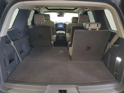 Used 2020 Ford Expedition XLT w/ Equipment Group 202A image 24