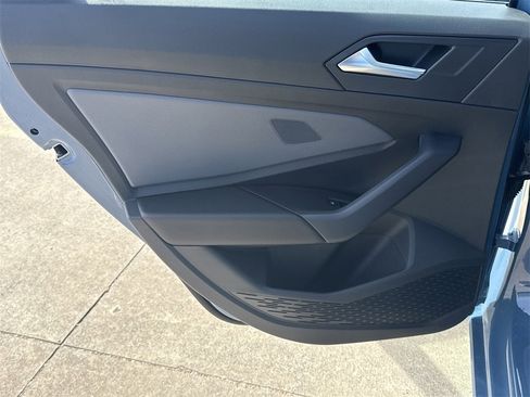 New 2026 Volkswagen Jetta SE image 23