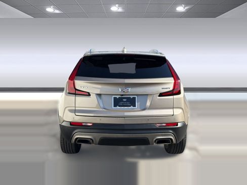 Certified 2023 Cadillac XT4 Premium Luxury FWD image 9