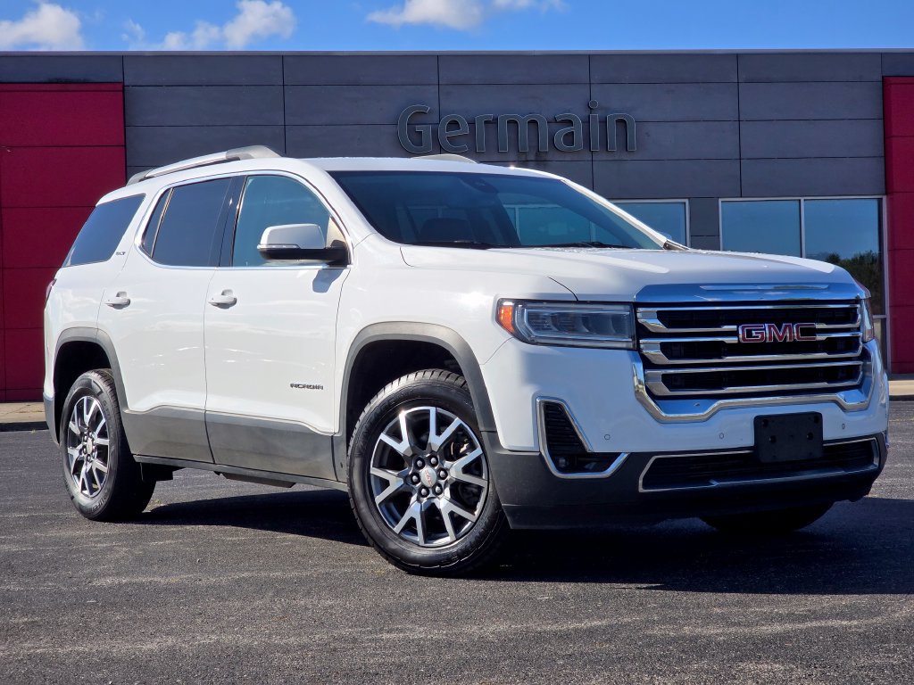 Used 2023 GMC Acadia SLT FWD image 2