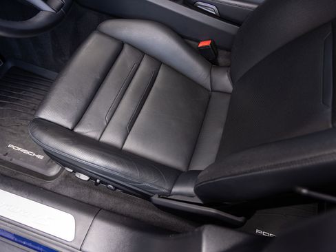 Certified 2022 Porsche Panamera 4S w/ Premium Package AWD/4WD image 19