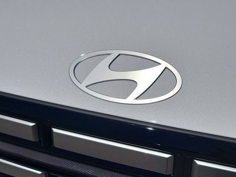 New 2026 Hyundai Santa Fe SE FWD image 33