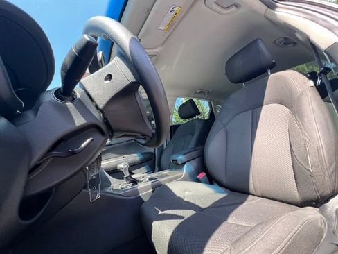 Used 2018 Kia Optima LX FWD image 18