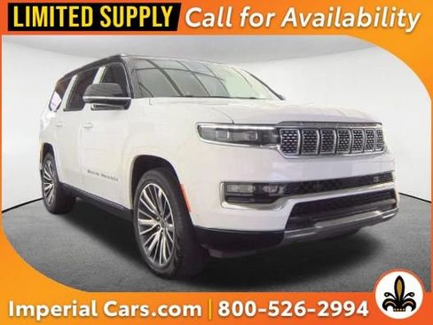 Used 2025 Jeep Grand Wagoneer 4WD image 1