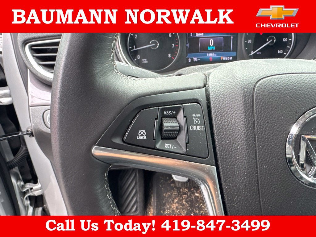 Used 2022 Buick Encore Preferred AWD/4WD image 17