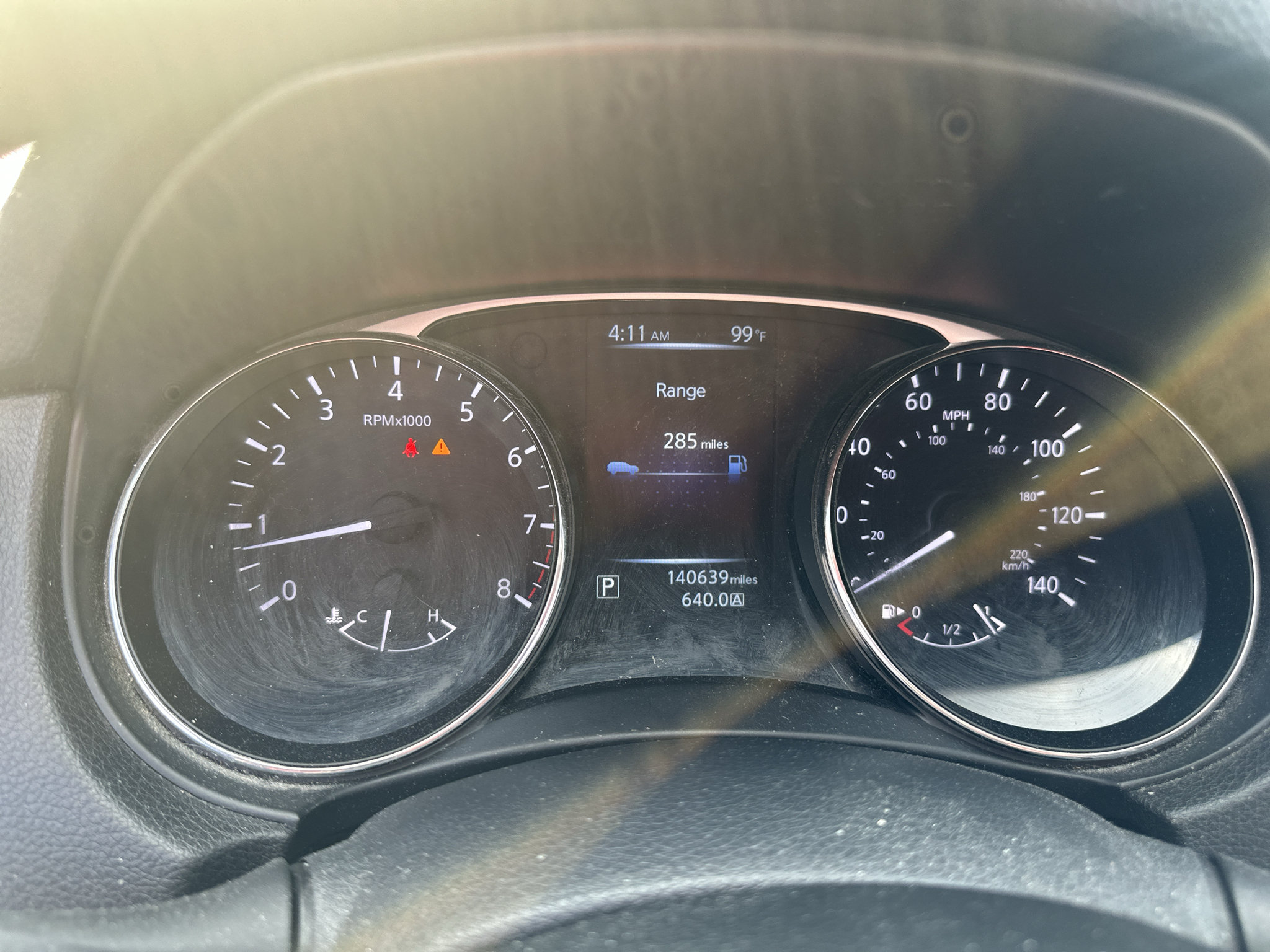 Used 2015 Nissan Rogue SV FWD image 25