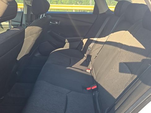 Used 2023 Honda Accord EX image 12