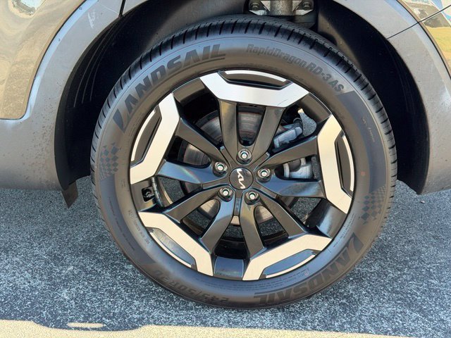 Used 2023 Kia Telluride S FWD image 10