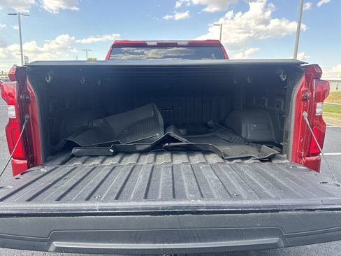 Used 2021 Chevrolet Silverado 1500 RST AWD/4WD image 23