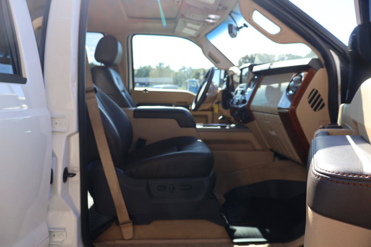 Used 2015 Ford F250 King Ranch w/ FX4 Off-Road Package AWD/4WD image 11
