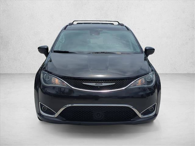 Used 2018 Chrysler Pacifica Touring-L w/ Advanced Safetytec Group FWD image 2