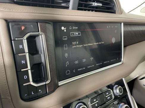 Used 2024 GMC Yukon Denali w/ Max Trailering Package image 13