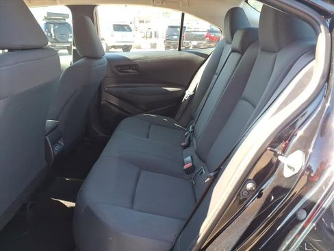 Used 2024 Toyota Corolla LE image 38