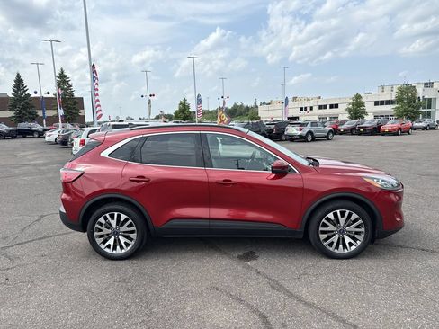 Used 2021 Ford Escape Titanium AWD/4WD image 5