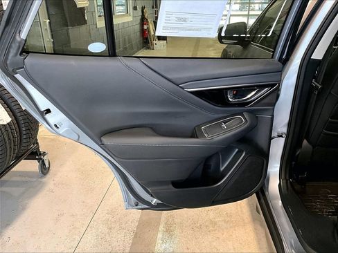 Used 2024 Subaru Outback Limited image 21