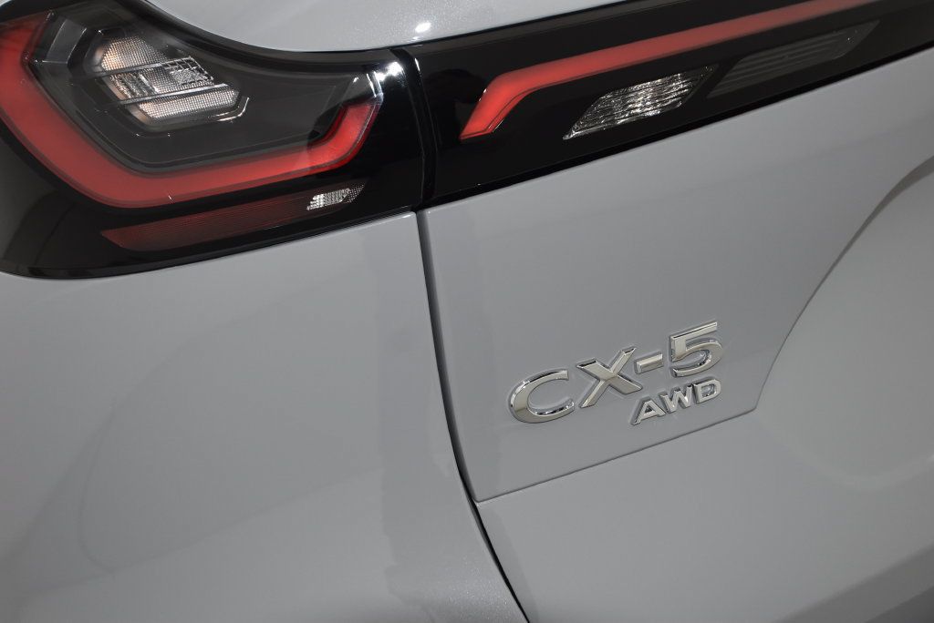 New 2026 MAZDA CX-5 Preferred AWD/4WD image 41