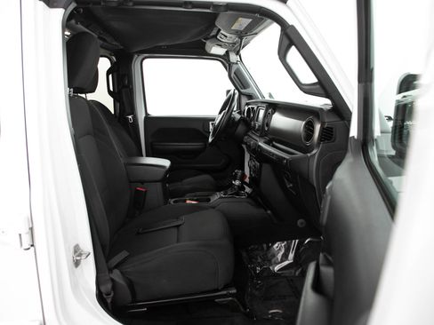 Used 2020 Jeep Wrangler Unlimited Sport AWD/4WD image 11