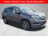 Used 2017 Honda Pilot Touring image 3
