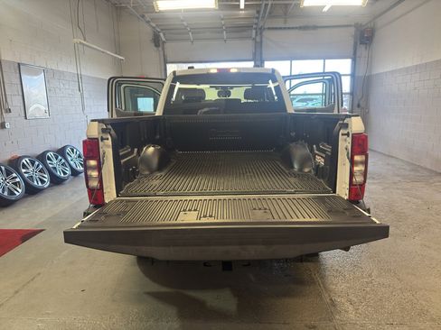 Used 2022 Ford F350 XL w/ Power Equipment Group image 11