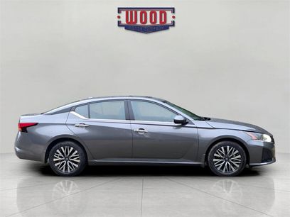 New 2025 Nissan Altima 2.5 SV w/ SV Premium Package