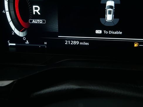 Used 2024 Nissan Pathfinder Platinum image 36