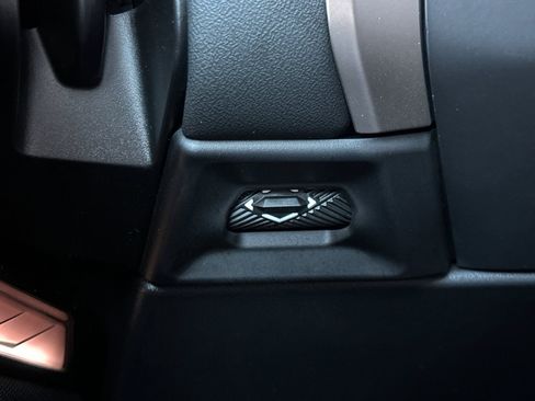 Used 2025 BMW X3 xDrive30i w/ Premium Package image 36