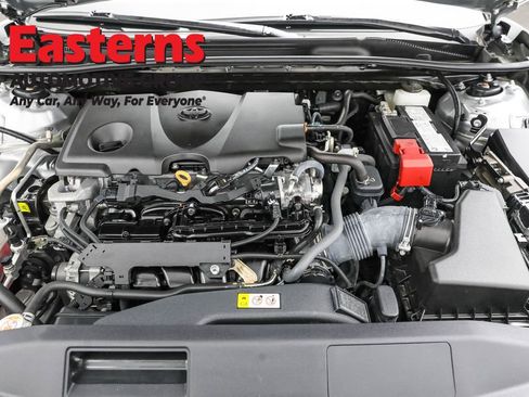 Used 2023 Toyota Camry LE image 7