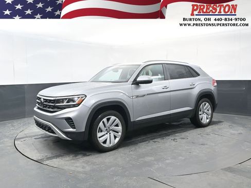 Used 2022 Volkswagen Atlas Cross Sport SE image 1