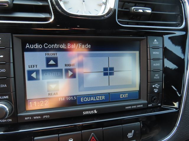 Used 2011 Chrysler 200 Limited FWD image 26