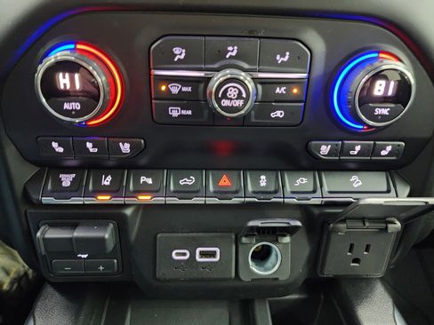 Used 2021 Chevrolet Silverado 2500 High Country w/ Z71 Off-Road Package image 56