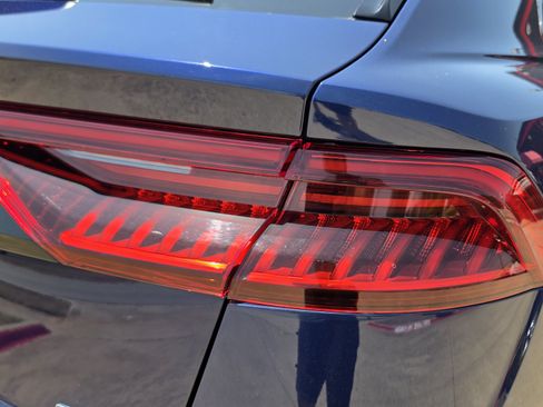 Used 2020 Audi Q8 Premium Plus AWD/4WD image 9
